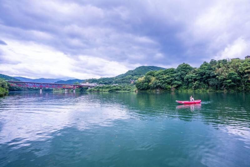 四国旅行のhub拠点 古民家ゲストハウス Heso Camp 三好市 外观 照片
