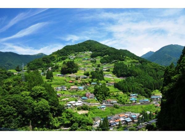 四国旅行のhub拠点 古民家ゲストハウス Heso Camp 三好市 外观 照片
